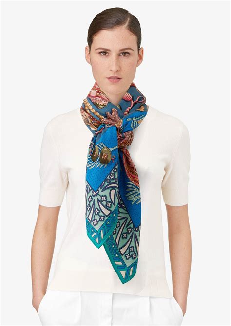 Hermes shawls for women